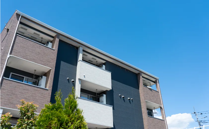 木造3階建アパートの写真